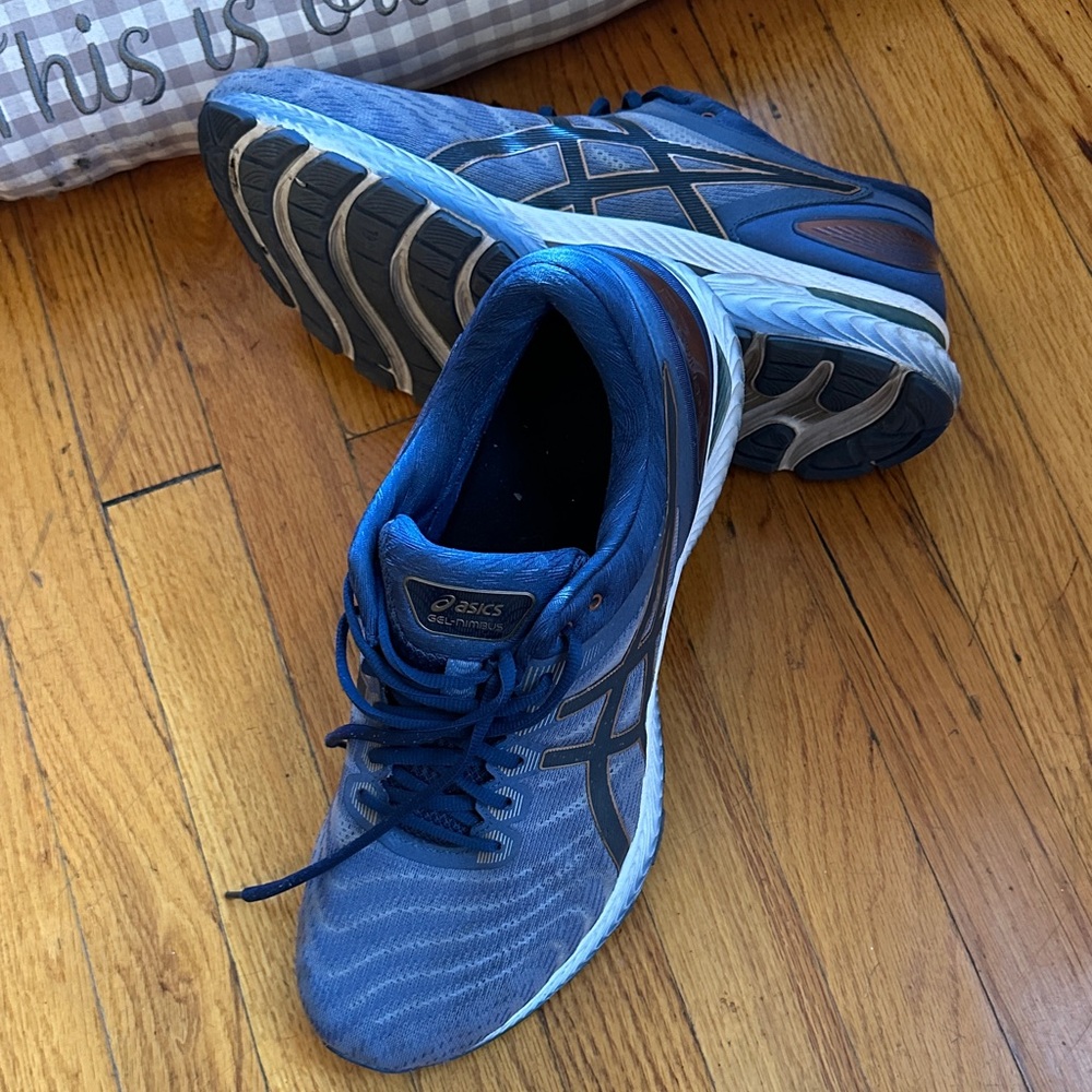 ASICS Gel Nimbus Men's Navy and Copper Athletic Shoes 12.5